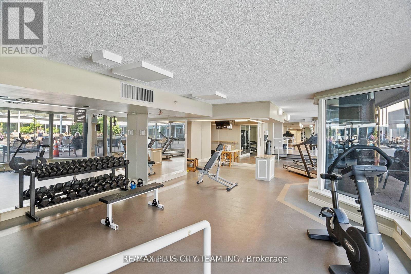 707 - 251 Queens Quay W, Toronto, ON - Indoor Photo Showing Gym Room