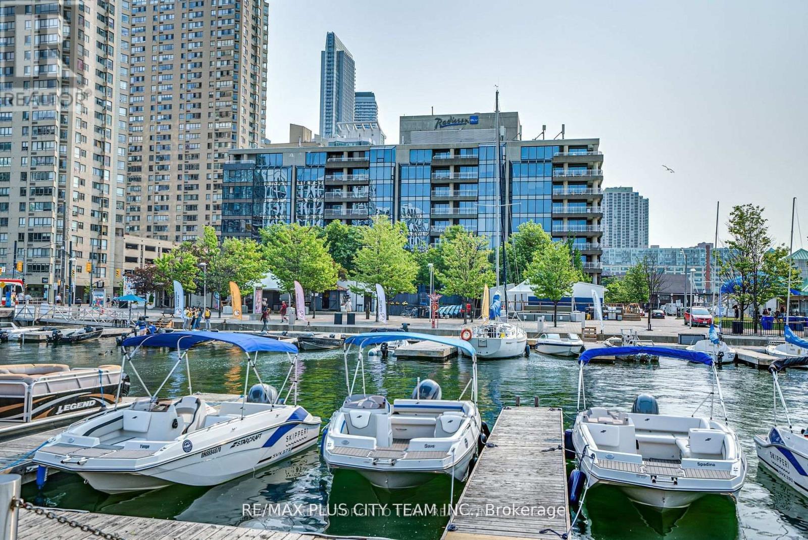 707 - 251 Queens Quay W, Toronto, ON - Outdoor With Body Of Water