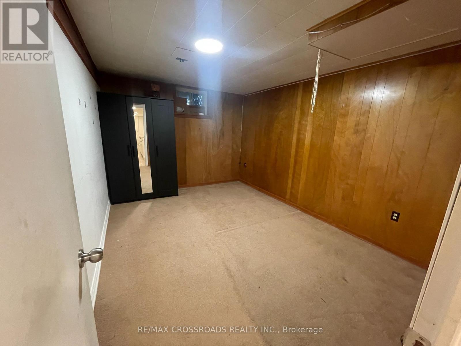 65 Notley Place, Toronto, ON - Indoor Photo Showing Other Room