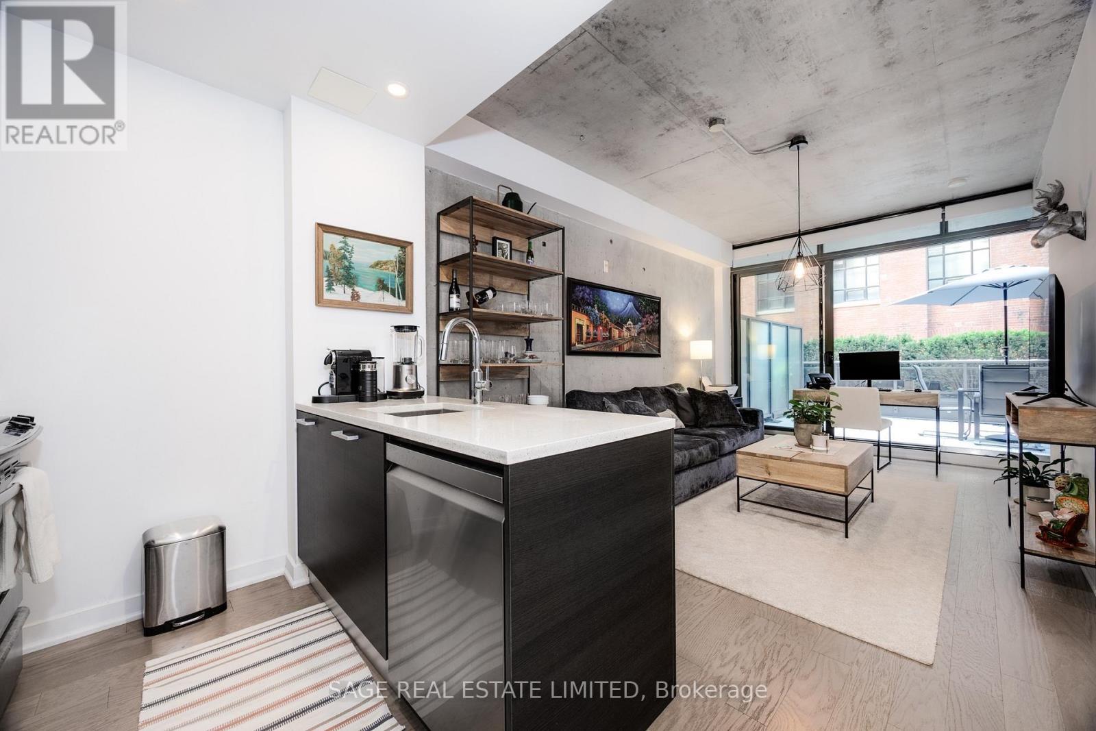 207 - 90 Broadview Avenue, Toronto, ON - Indoor