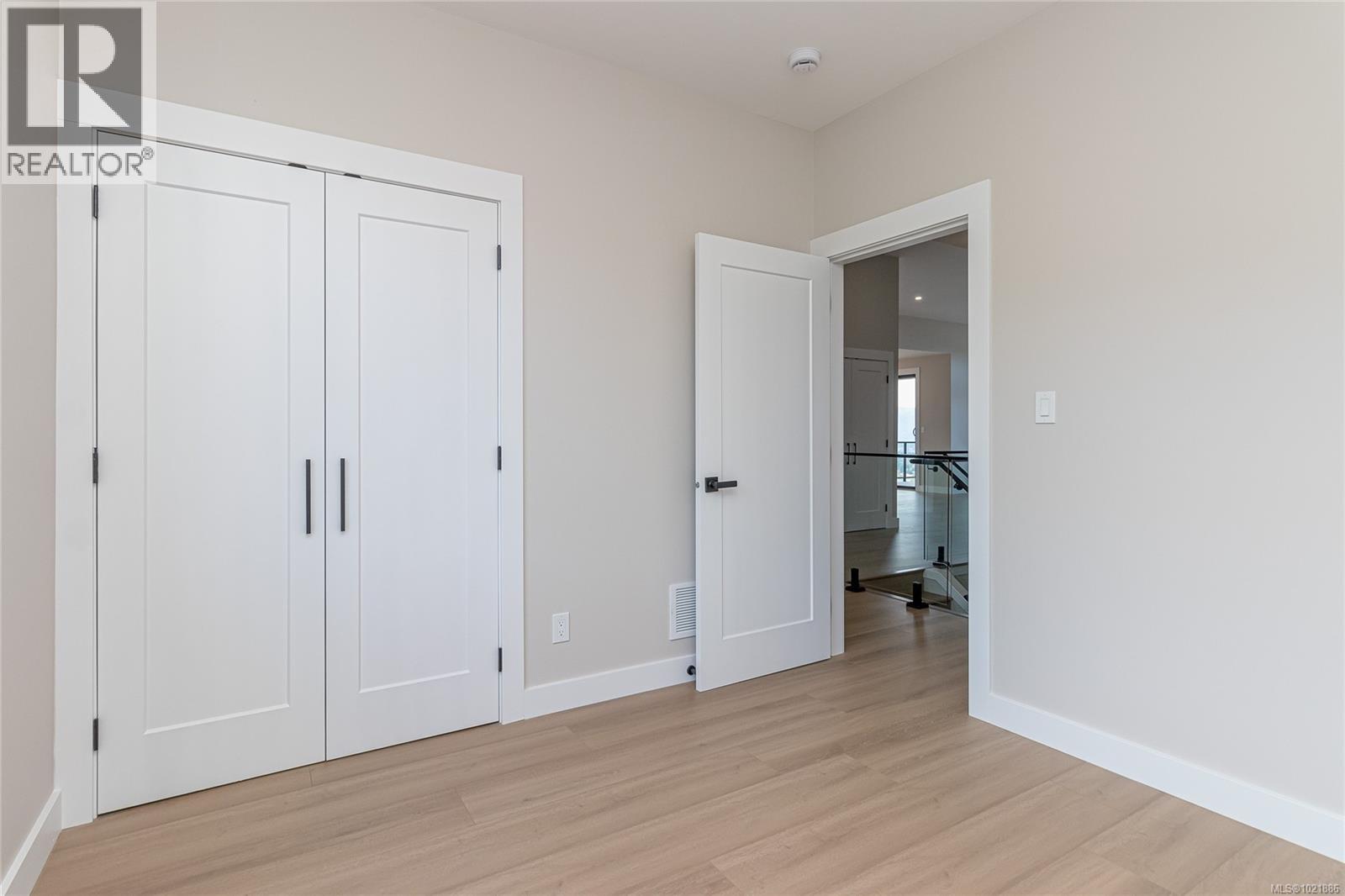 Upper bedroom - 3195 Woodrush Dr, Duncan, BC - Indoor Photo Showing Other Room
