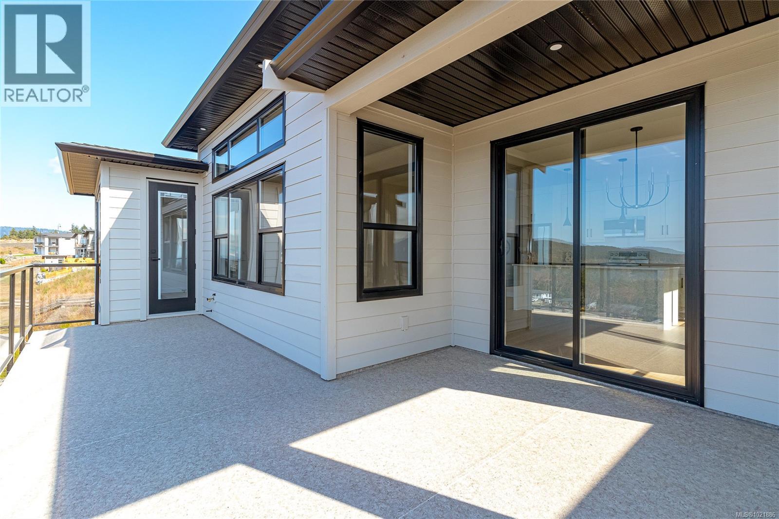 View of patio / terrace - 3195 Woodrush Dr, Duncan, BC - Outdoor With Exterior