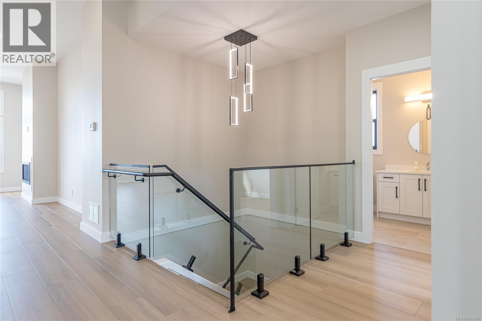 3195 Woodrush Dr, Duncan, BC - Indoor Photo Showing Other Room