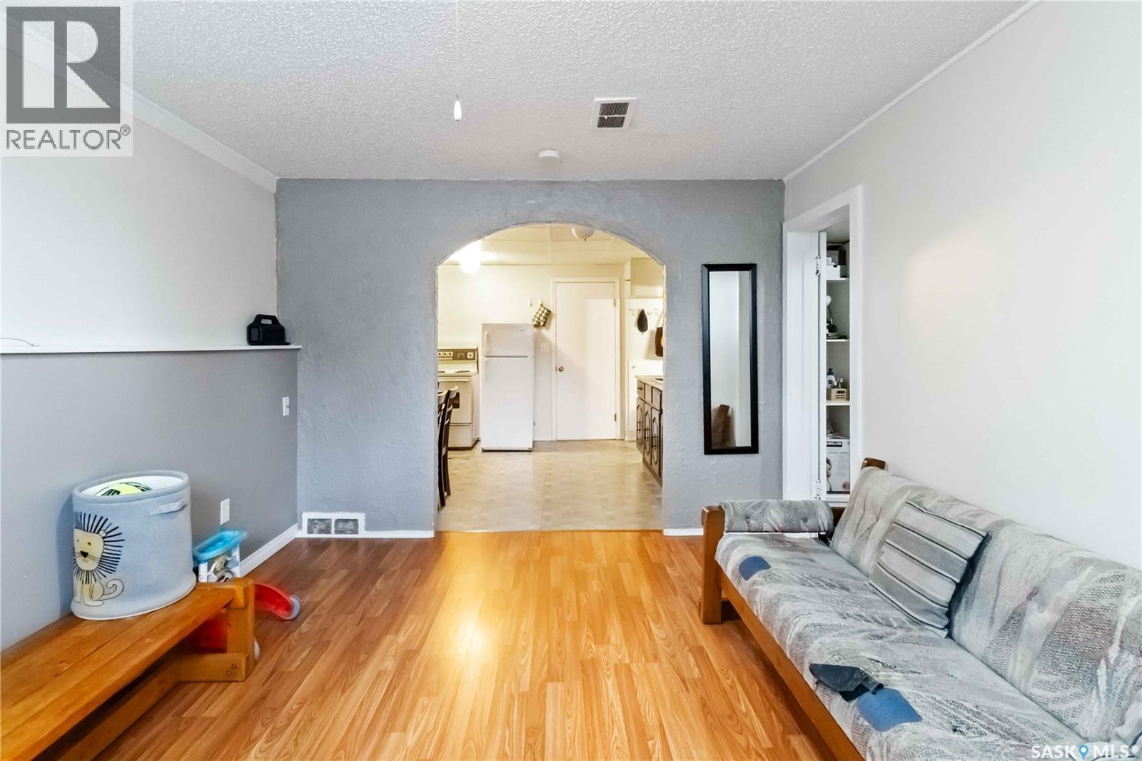 315 I Avenue S, Saskatoon, SK - Indoor