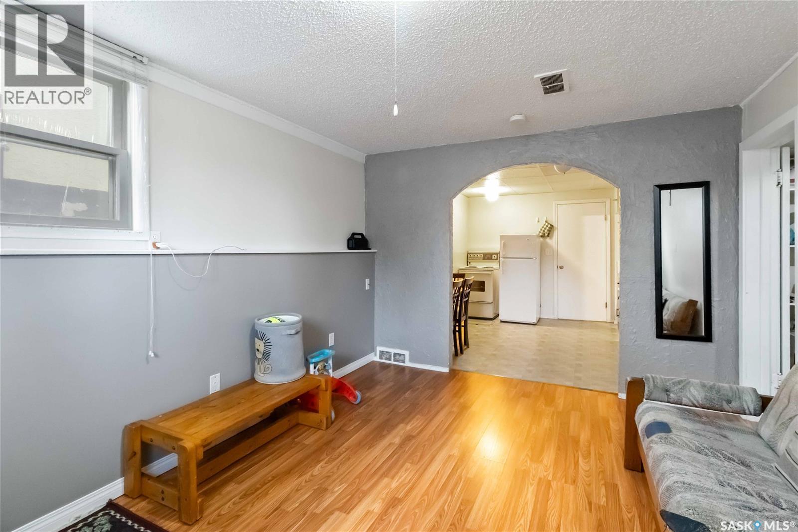 315 I Avenue S, Saskatoon, SK - Indoor