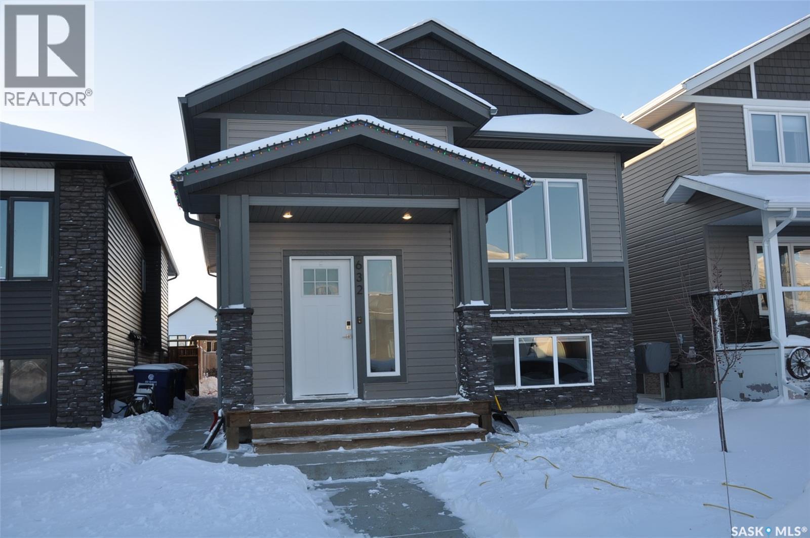 632 Ells Crescent, Saskatoon, SK - Outdoor