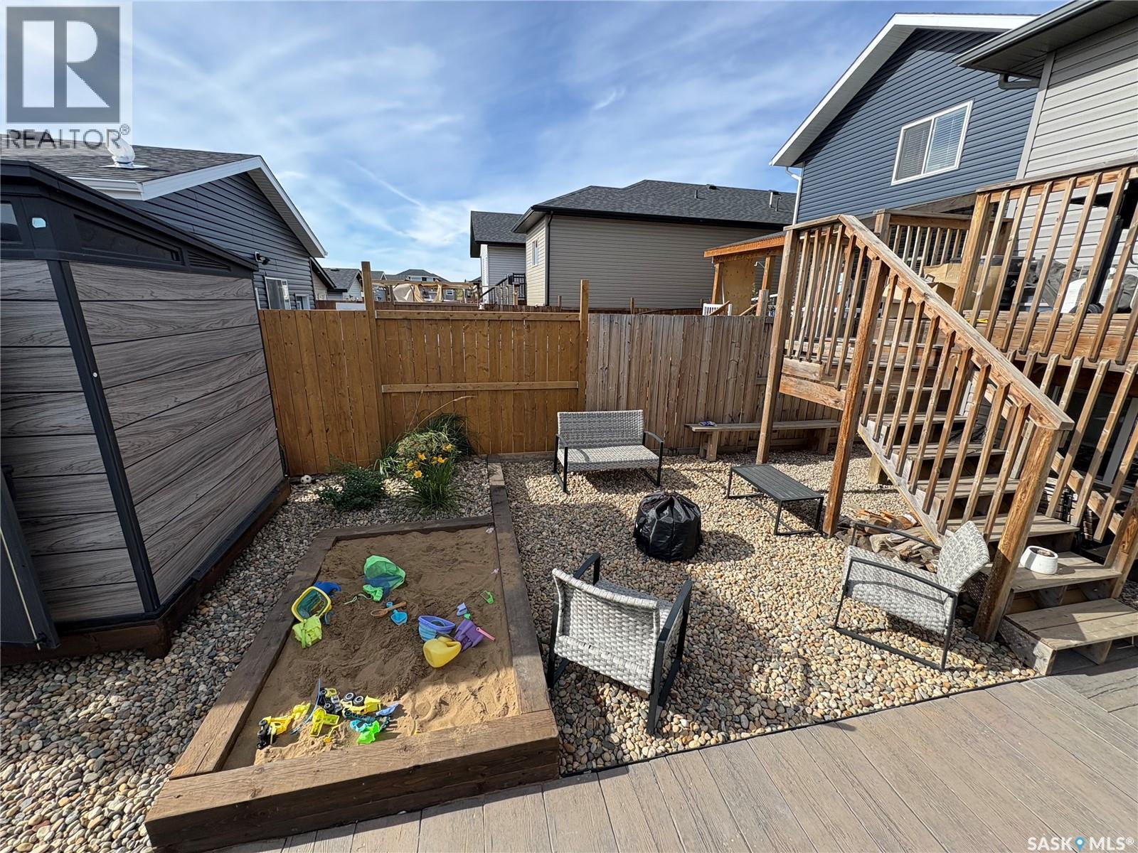 632 Ells Crescent, Saskatoon, SK - Outdoor With Exterior