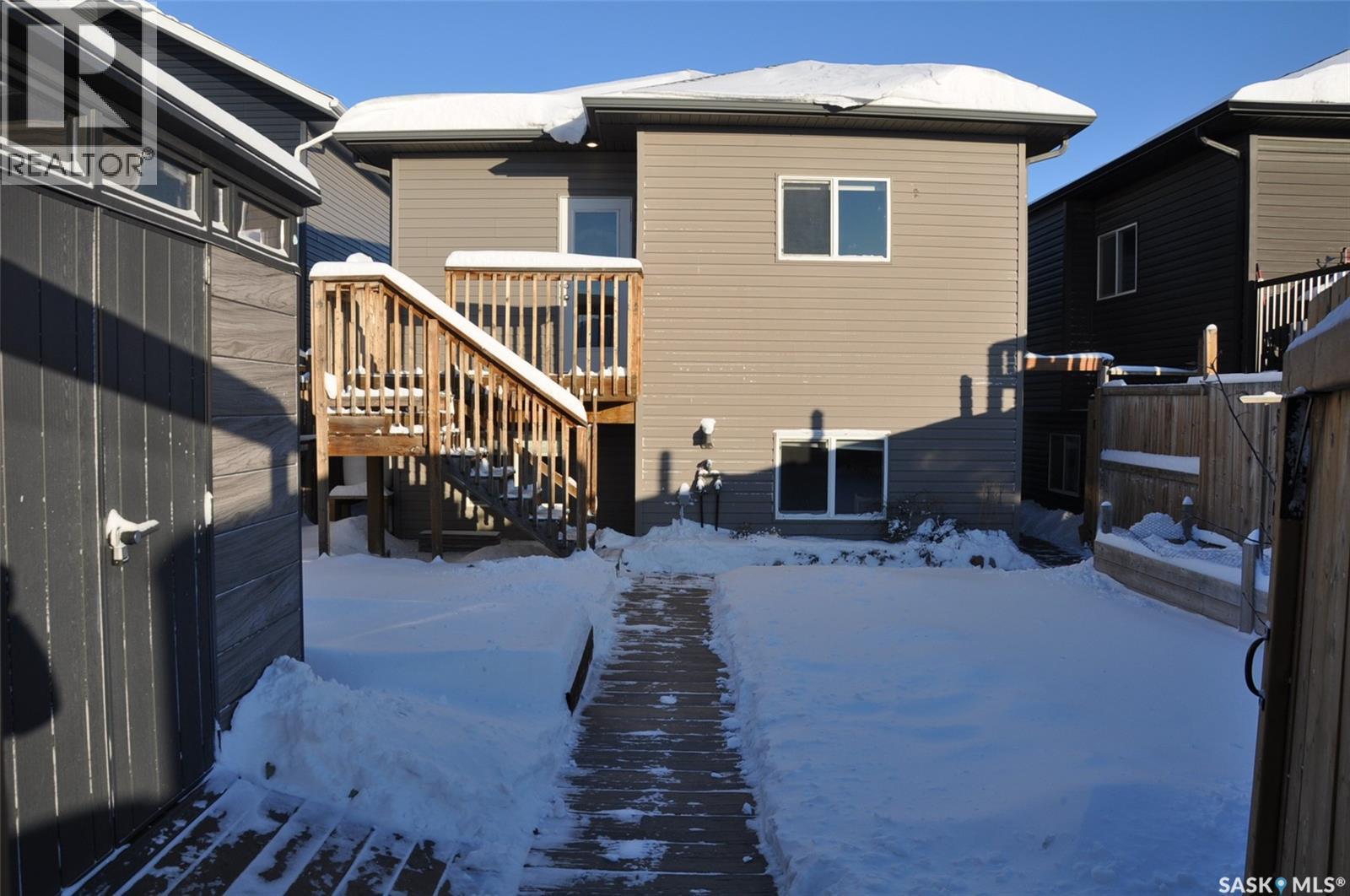 632 Ells Crescent, Saskatoon, SK - Outdoor With Exterior