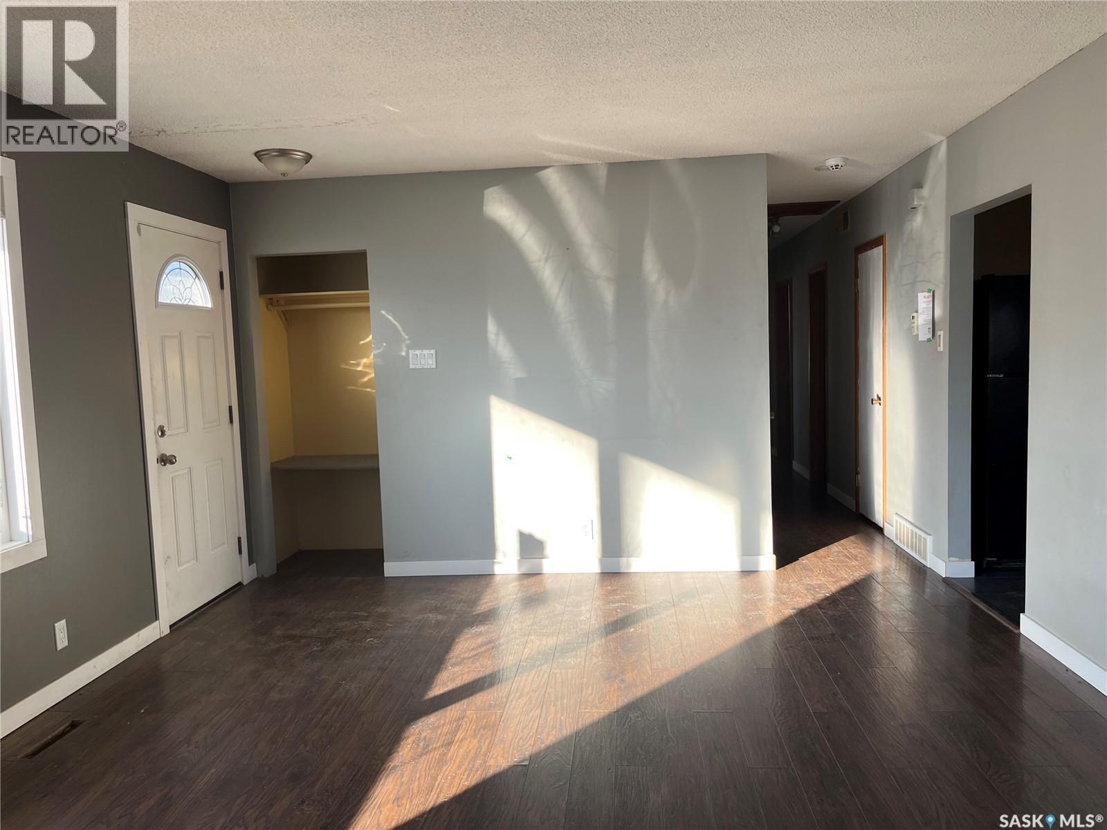 165 Pasqua Street N, Regina, SK - Indoor Photo Showing Other Room