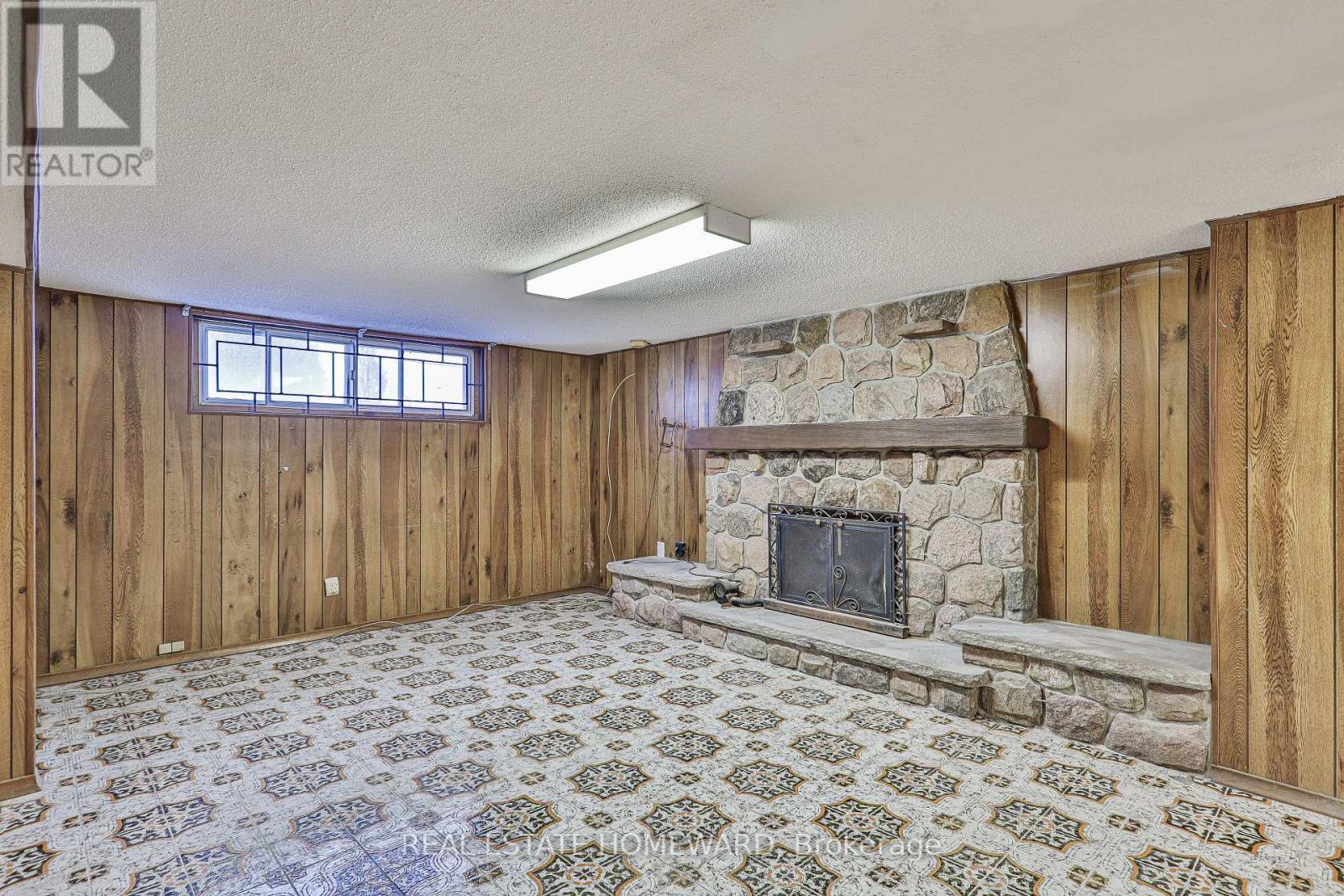 Lower - 104 Crestwood Road, Vaughan, ON - Indoor Photo Showing Other Room With Fireplace