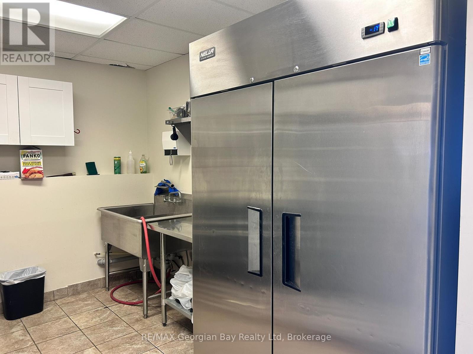 3-741 Yonge Street, Midland, ON