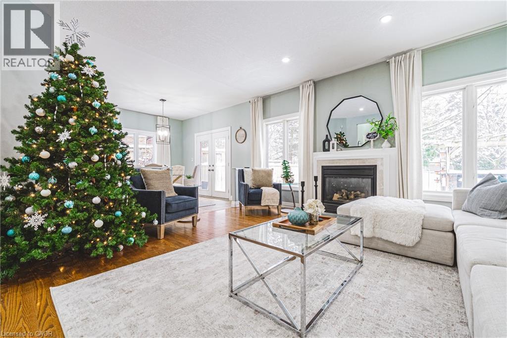 18 Palomino Drive, Carlisle, ON - Indoor Photo Showing Living Room With Fireplace