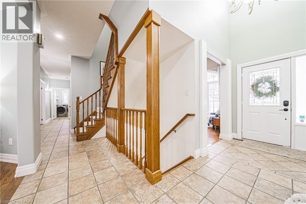 18 Palomino Drive, Carlisle, ON - Indoor Photo Showing Other Room