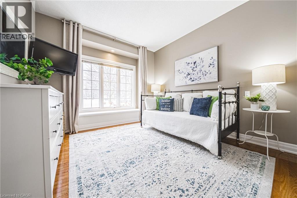 18 Palomino Drive, Carlisle, ON - Indoor Photo Showing Bedroom