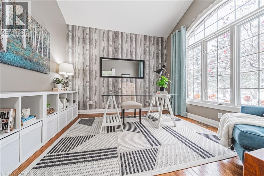 18 Palomino Drive, Carlisle, ON - Indoor Photo Showing Other Room