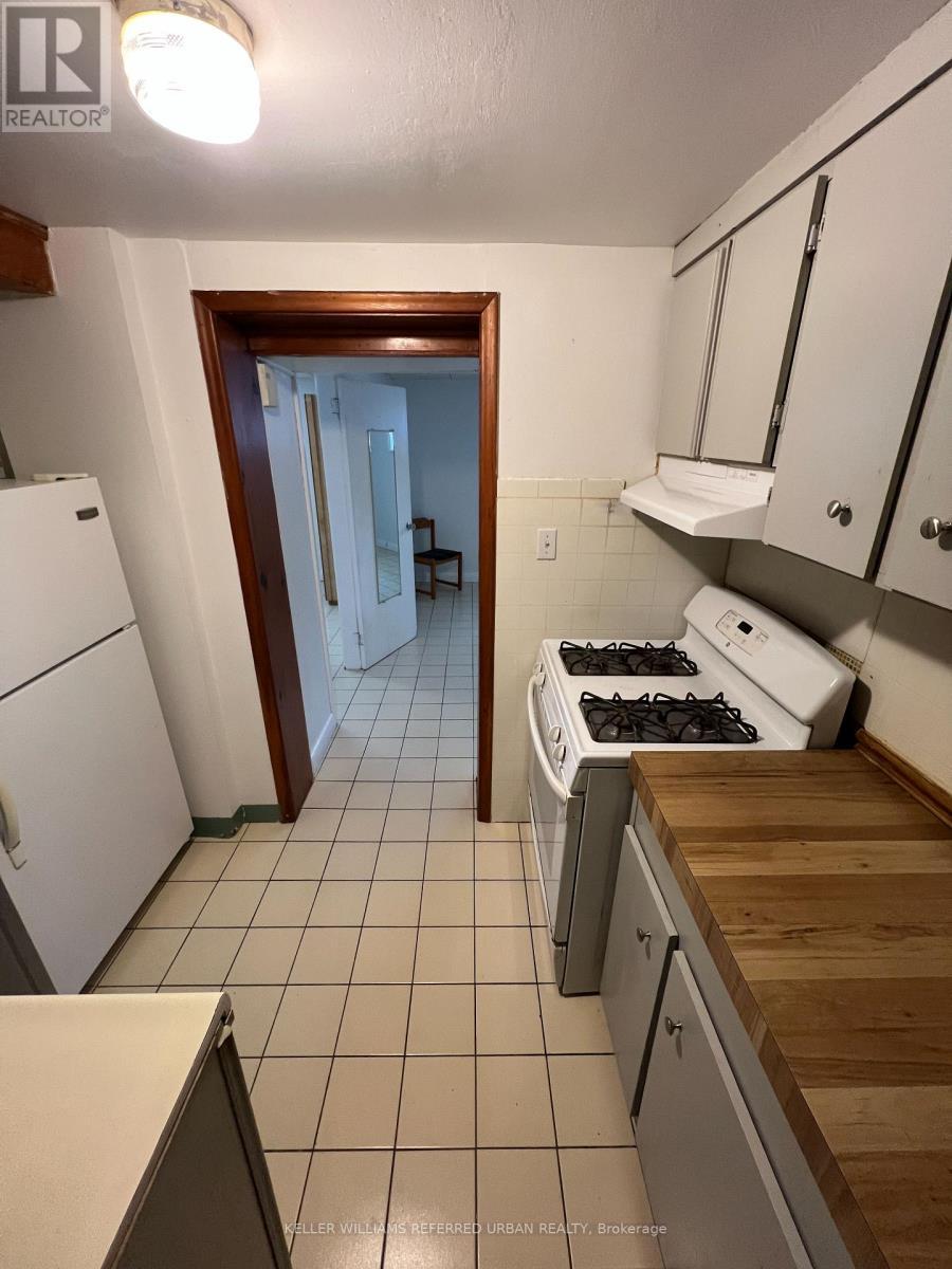 Kitchen - Basement 2 - 9 Dalbeattie Avenue, Toronto, ON - Indoor