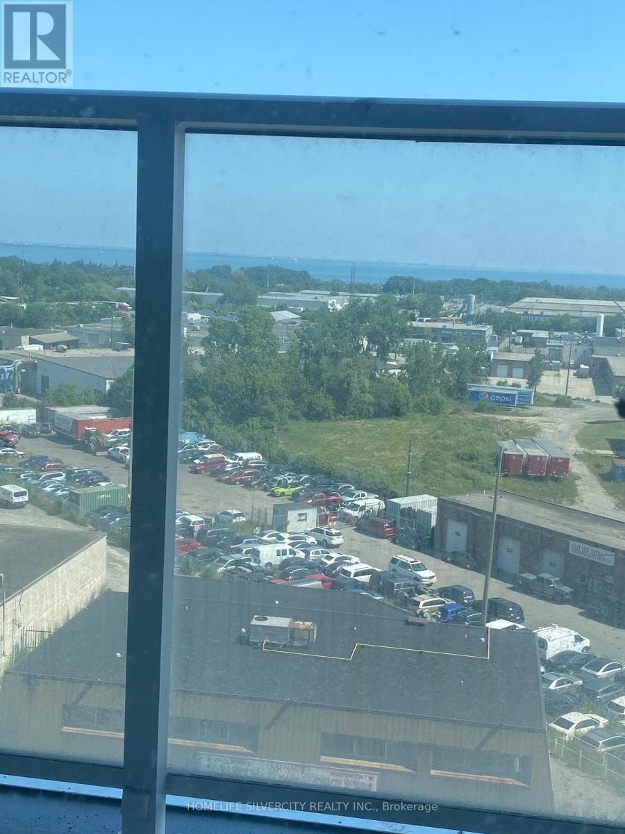 908 - 2782 Barton Street E, Hamilton, ON - With Body Of Water With View