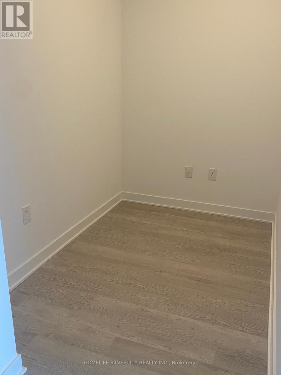 908 - 2782 Barton Street E, Hamilton, ON - Indoor Photo Showing Other Room