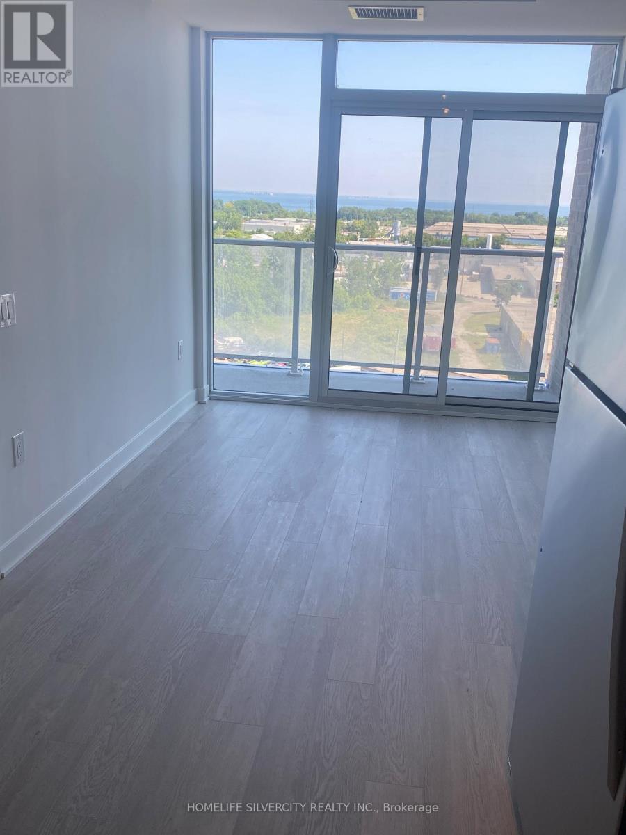 908 - 2782 Barton Street E, Hamilton, ON - Indoor Photo Showing Other Room