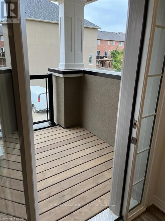 45 - 305 Garner Road W, Hamilton, ON - With Exterior