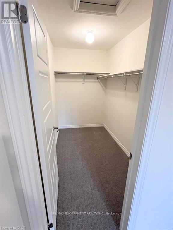 45 - 305 Garner Road W, Hamilton, ON - Indoor With Storage