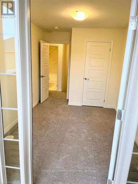 45 - 305 Garner Road W, Hamilton, ON - Indoor Photo Showing Other Room