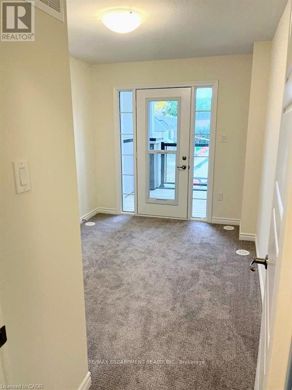 45 - 305 Garner Road W, Hamilton, ON - Indoor Photo Showing Other Room