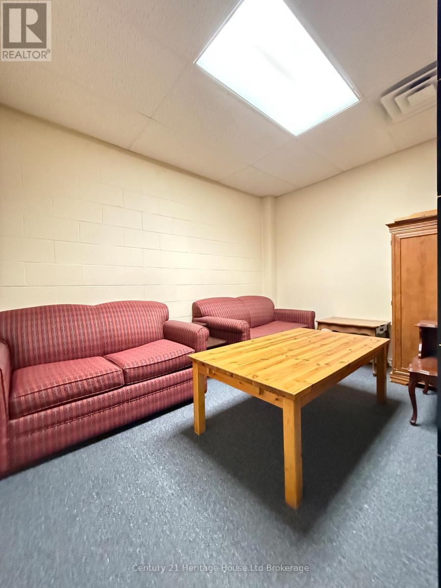 5 - 1033 Pattullo Avenue, Woodstock (Woodstock - South), ON