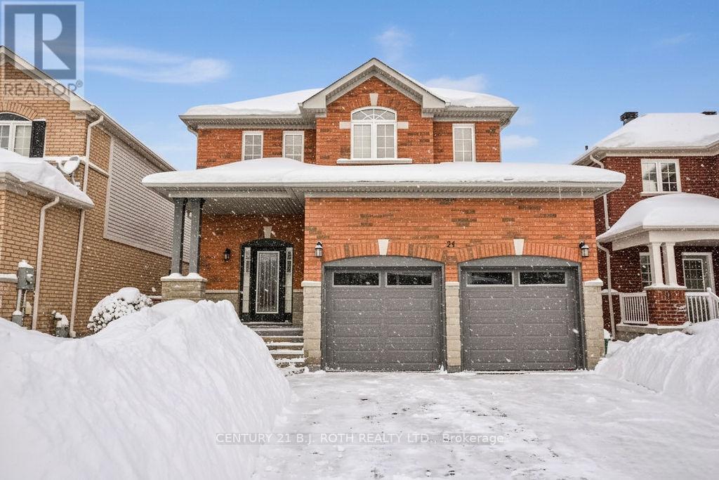 24 Connaught Lane, Barrie, ON - Outdoor