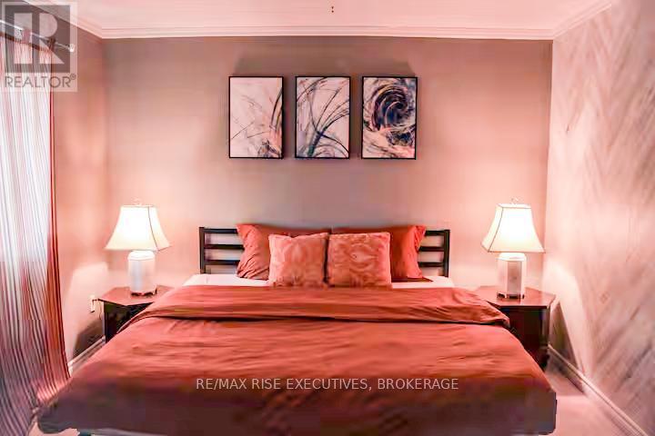 502 Evangeline Avenue, Kingston (City Southwest), ON - Indoor Photo Showing Bedroom