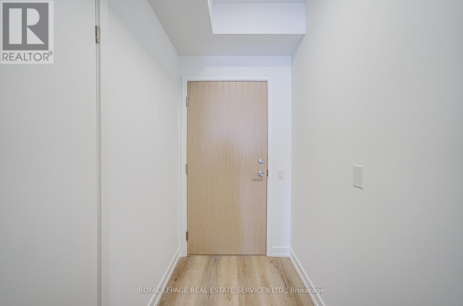 3101 - 395 Square One Drive, Mississauga, ON - Indoor Photo Showing Other Room