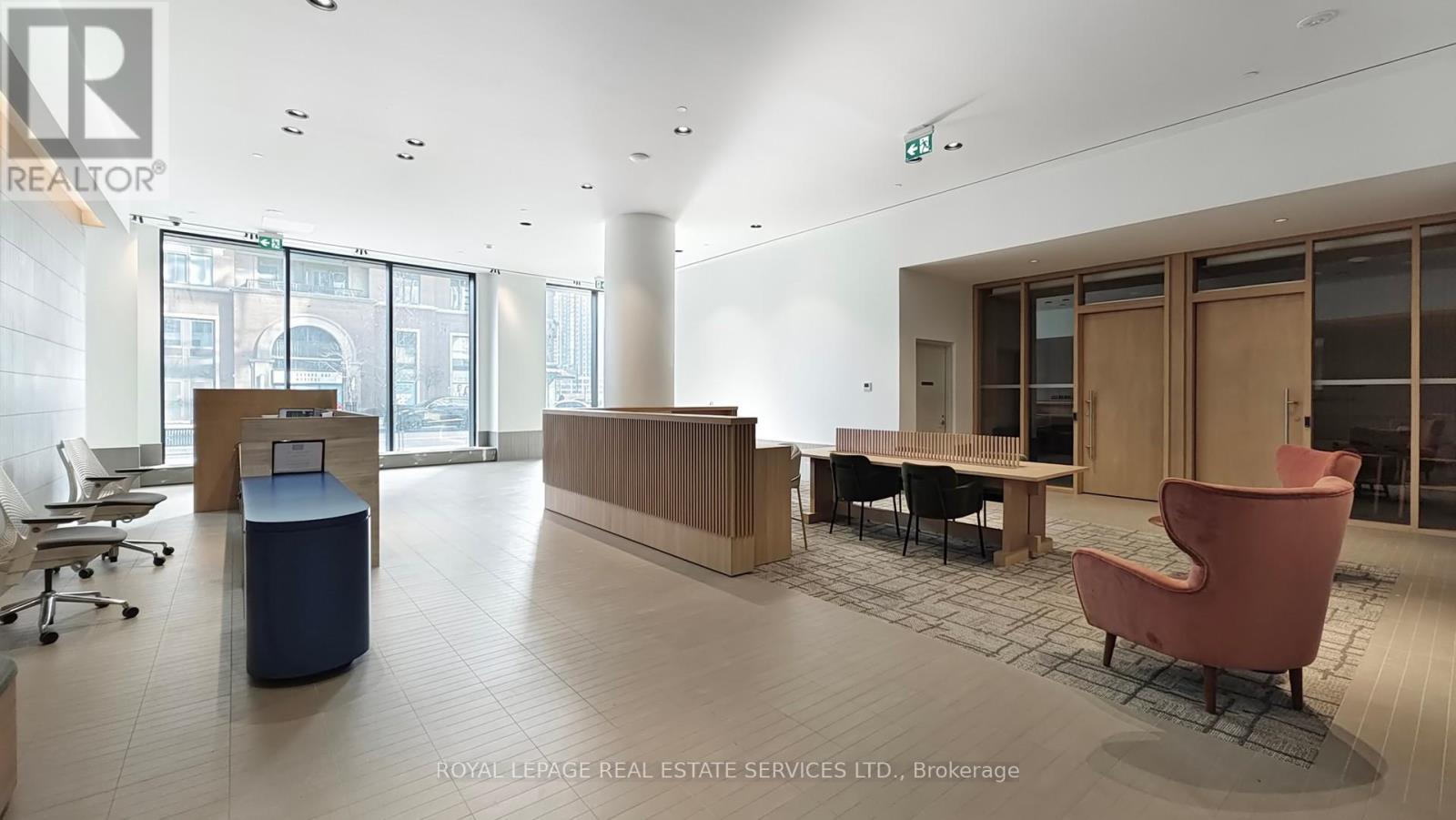 3101 - 395 Square One Drive, Mississauga, ON - Indoor Photo Showing Other Room