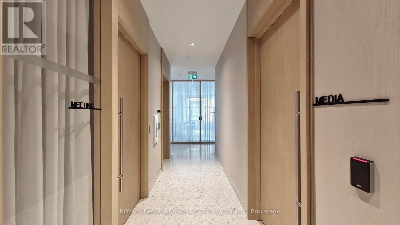 3101 - 395 Square One Drive, Mississauga, ON - Indoor Photo Showing Other Room