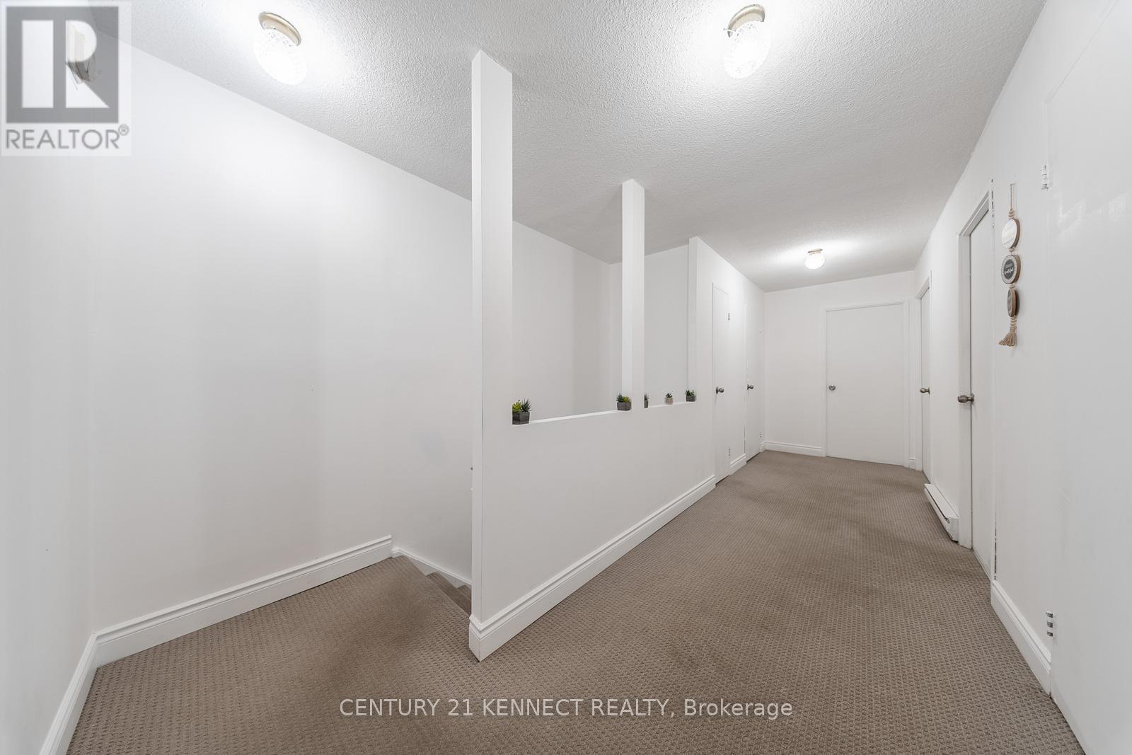 71 - 1030 Falgarwood Drive, Oakville, ON - Indoor Photo Showing Other Room