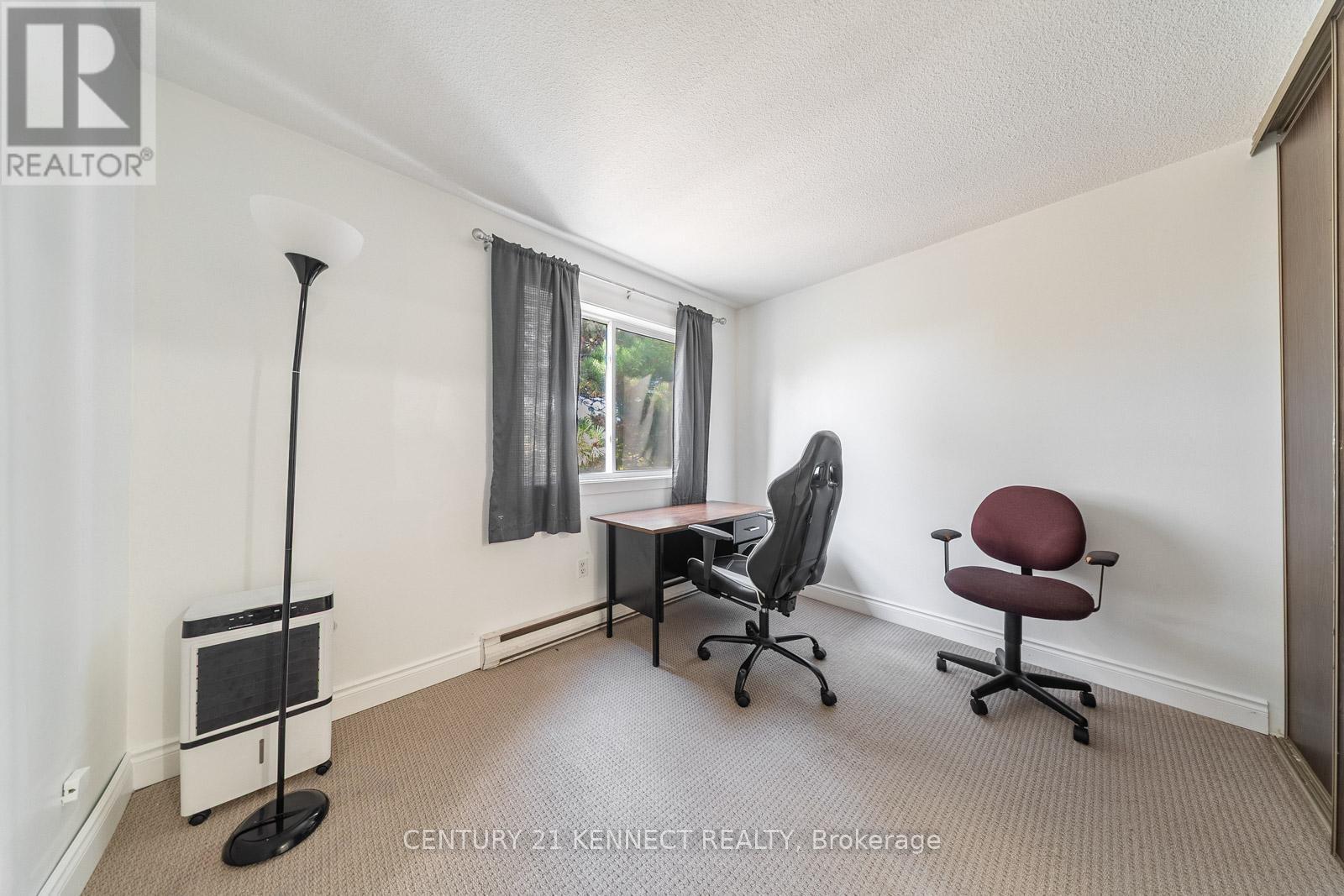 71 - 1030 Falgarwood Drive, Oakville, ON - Indoor