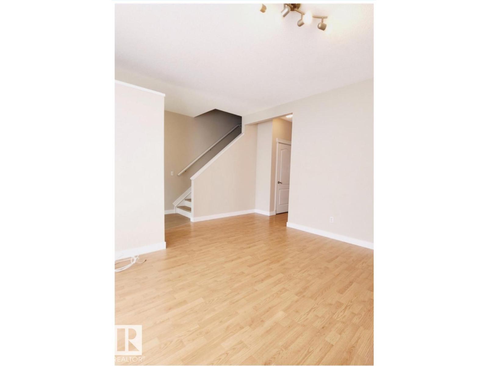 #47 16728 115 St Nw, Edmonton, AB - Indoor Photo Showing Other Room