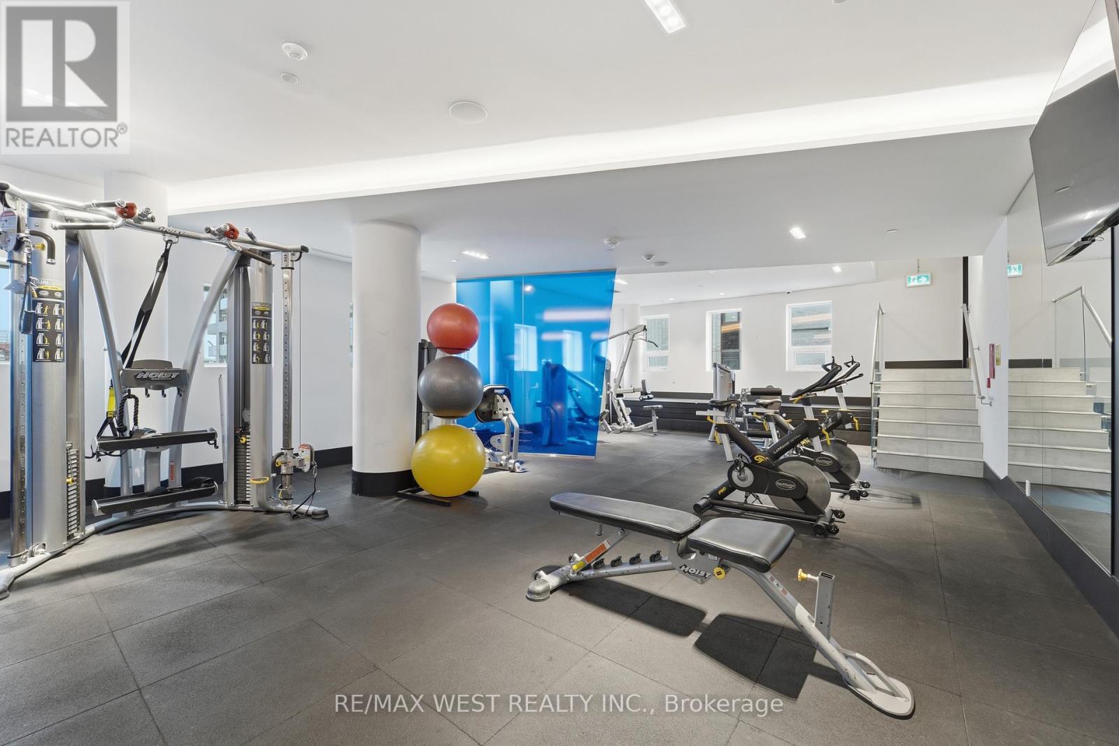 603 - 20 Brin Drive, Toronto, ON - Indoor Photo Showing Gym Room