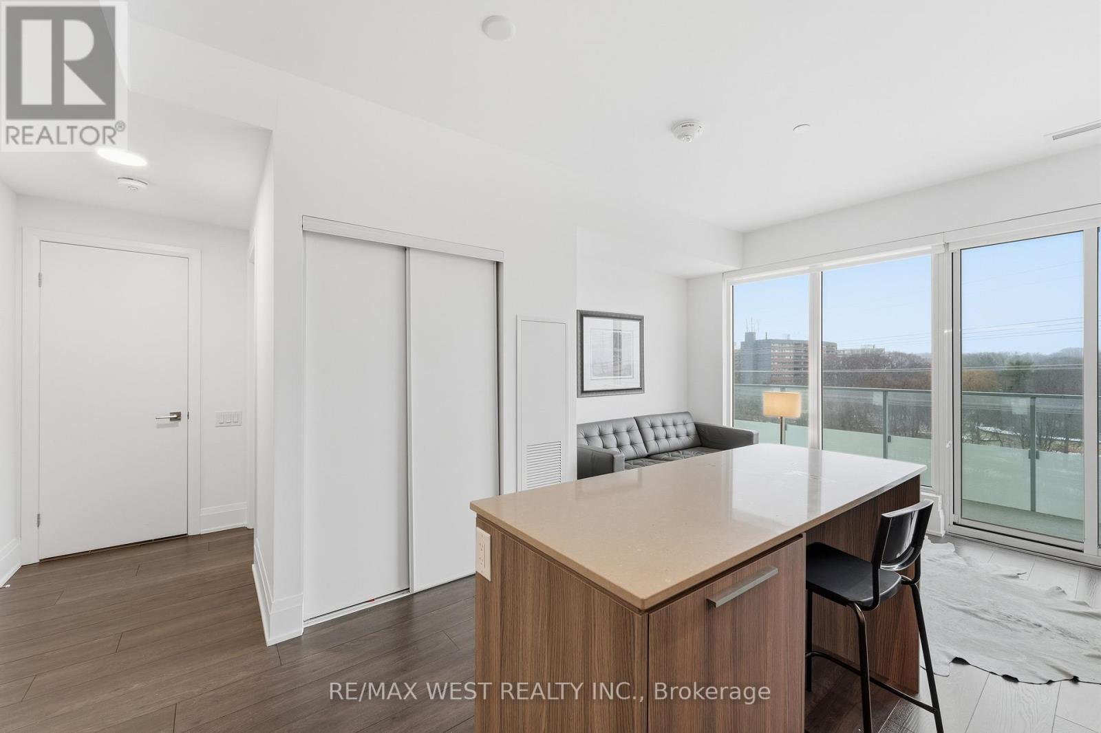 603 - 20 Brin Drive, Toronto, ON - Indoor Photo Showing Other Room