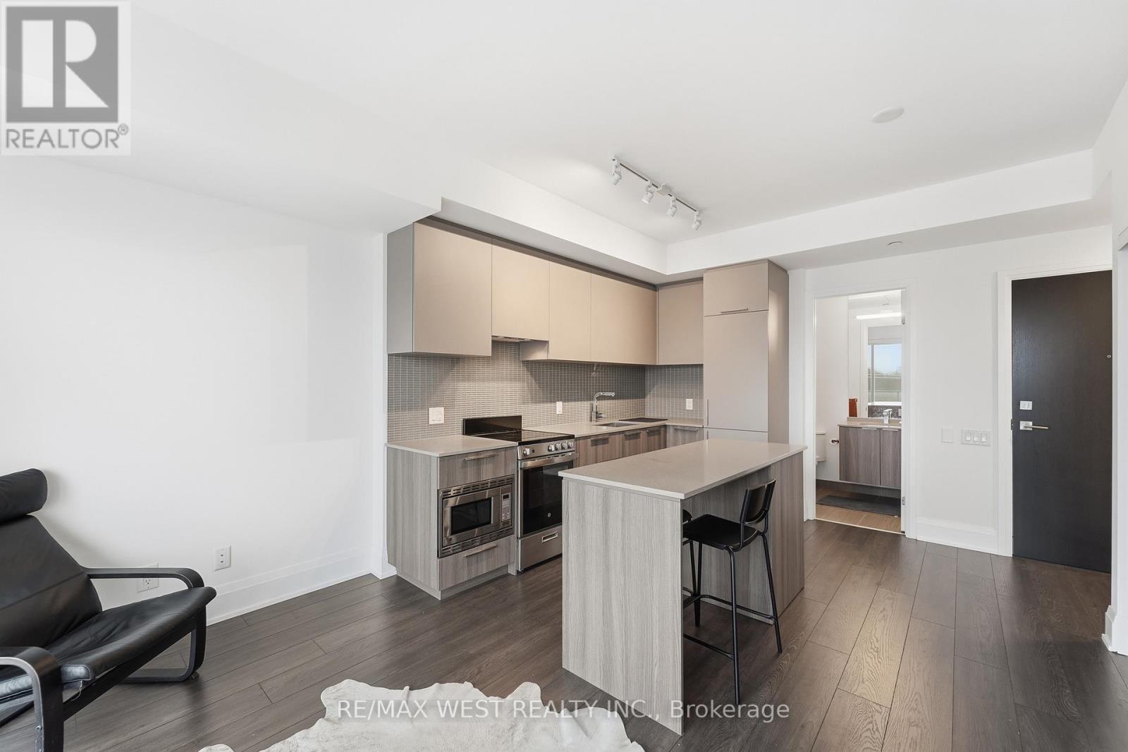 603 - 20 Brin Drive, Toronto, ON - Indoor