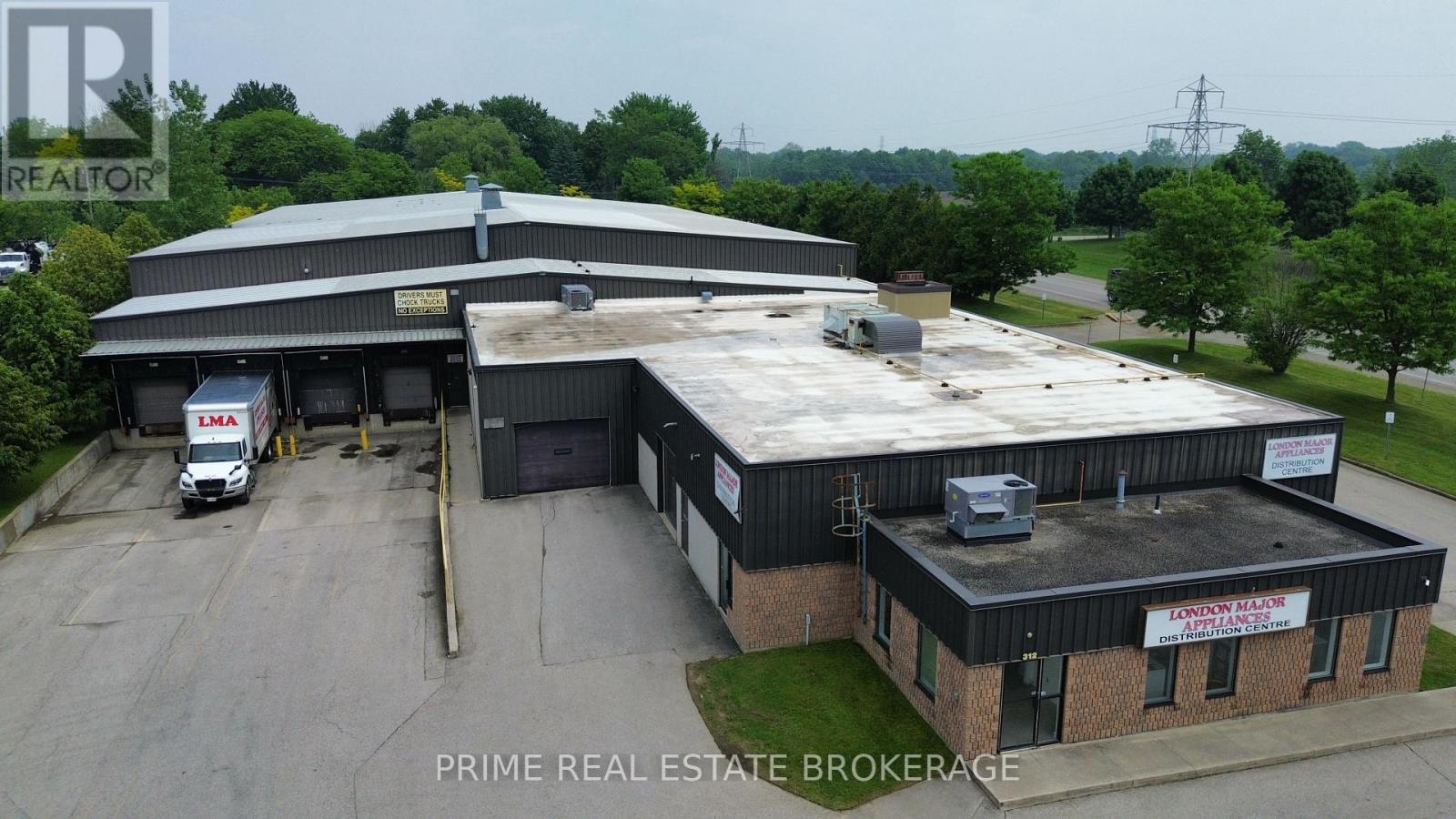 Front - 312 Sovereign Road, London East (East J), ON