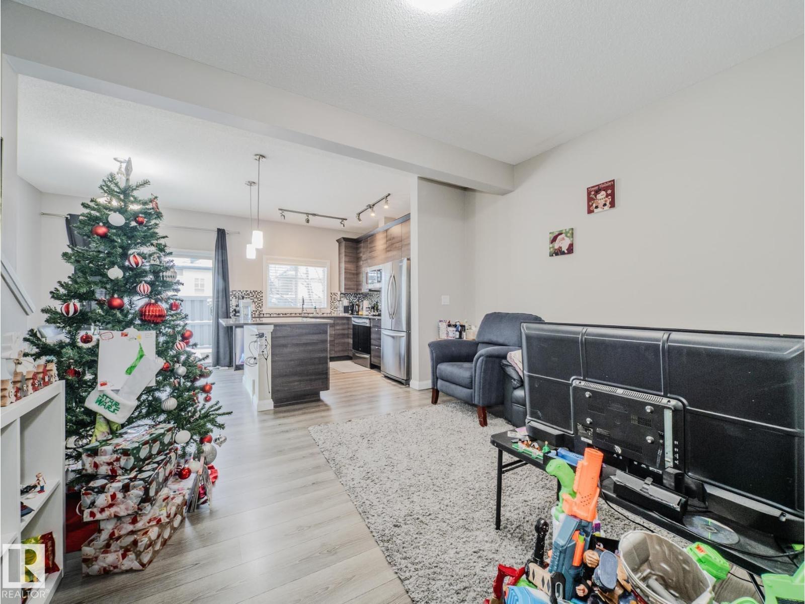 #14 3710 Allan Dr Sw, Edmonton, AB - Indoor