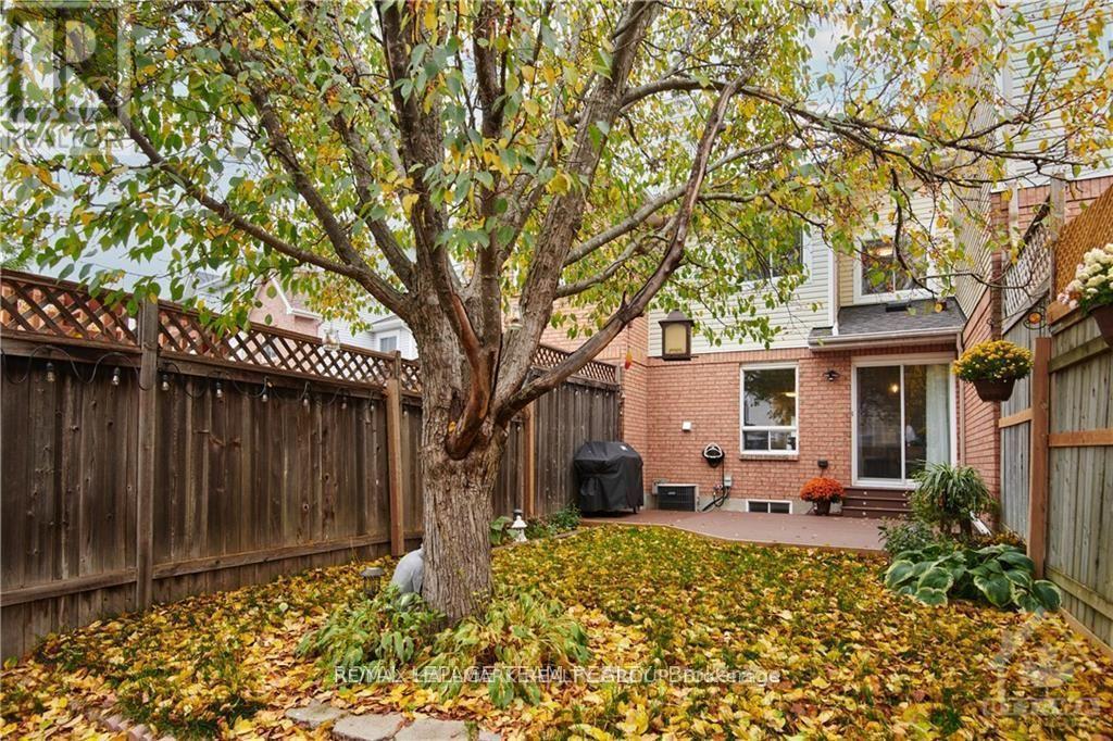 133 Woodpark Way, Ottawa, ON - Outdoor