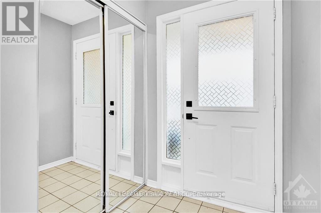 133 Woodpark Way, Ottawa, ON - Indoor Photo Showing Other Room