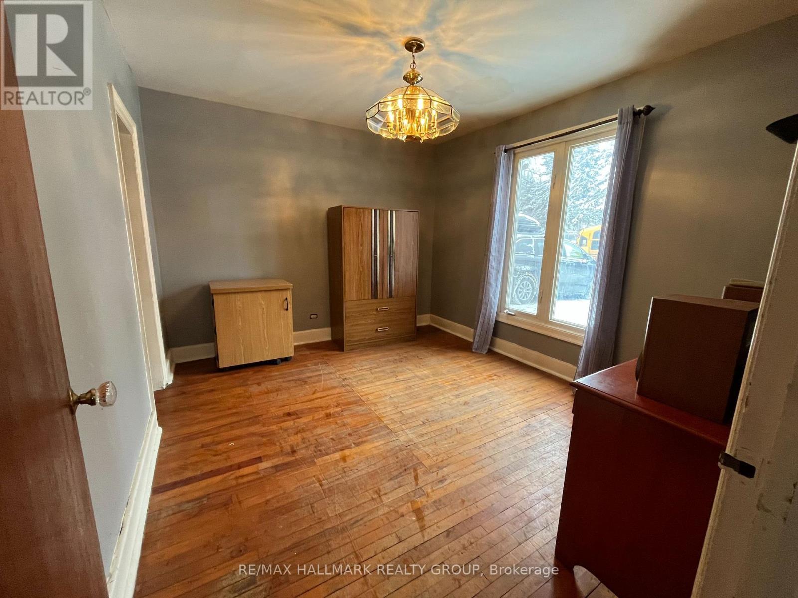 2821 Haughton Avenue, Ottawa, ON