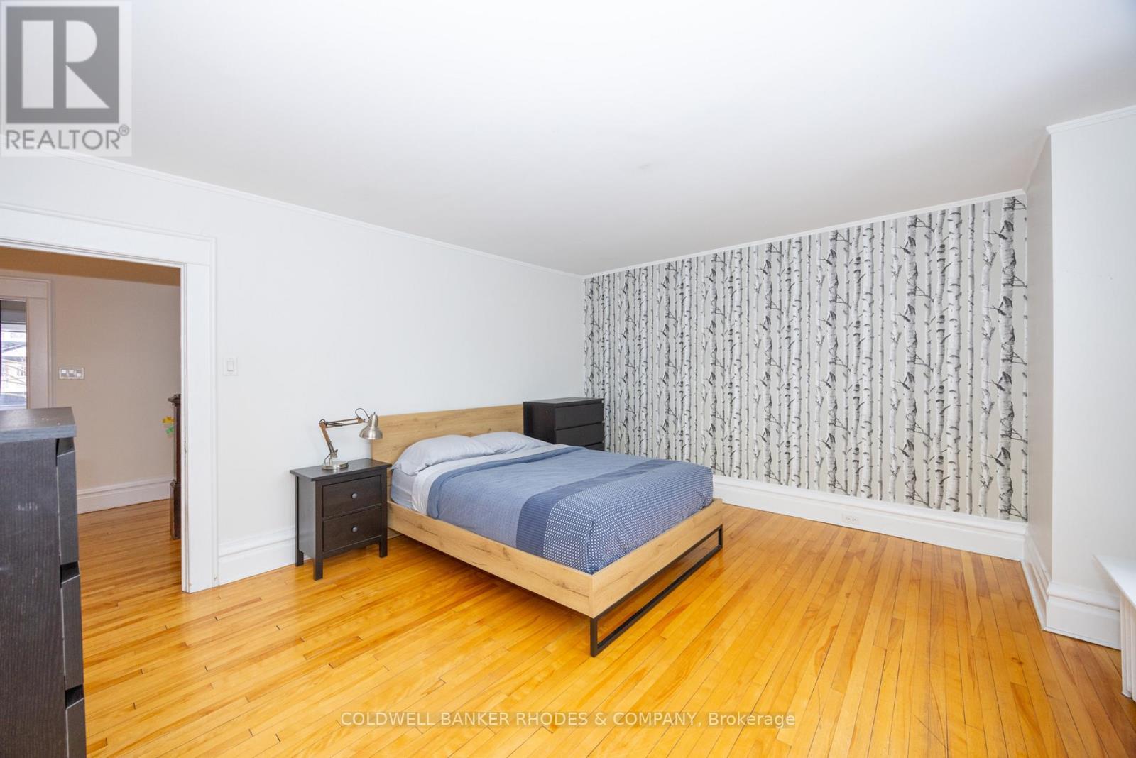 62 Powell Avenue, Ottawa, ON - Indoor Photo Showing Bedroom