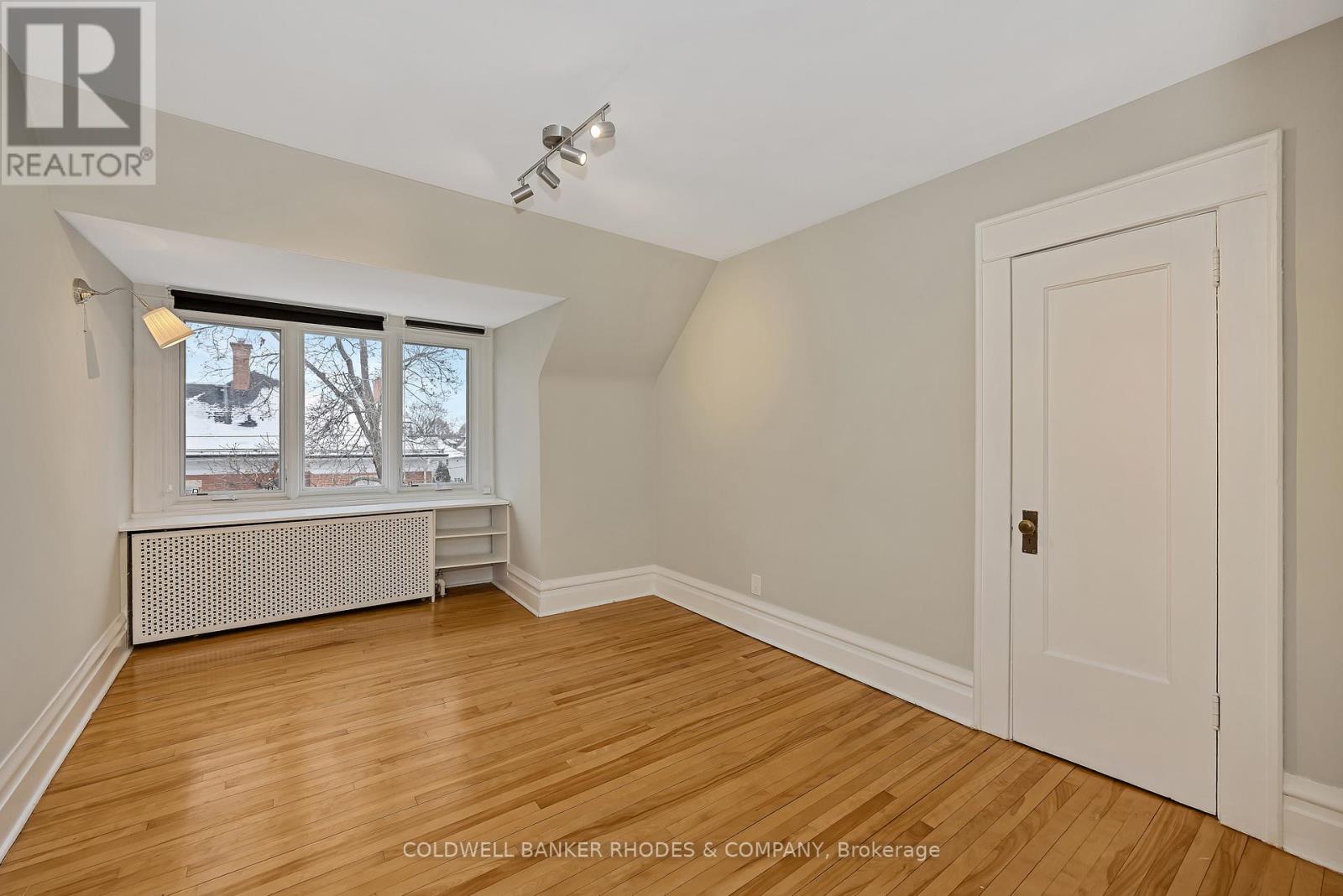62 Powell Avenue, Ottawa, ON - Indoor Photo Showing Other Room