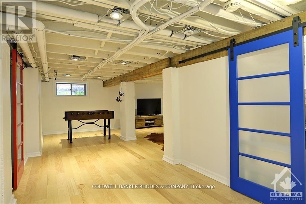 62 Powell Avenue, Ottawa, ON - Indoor
