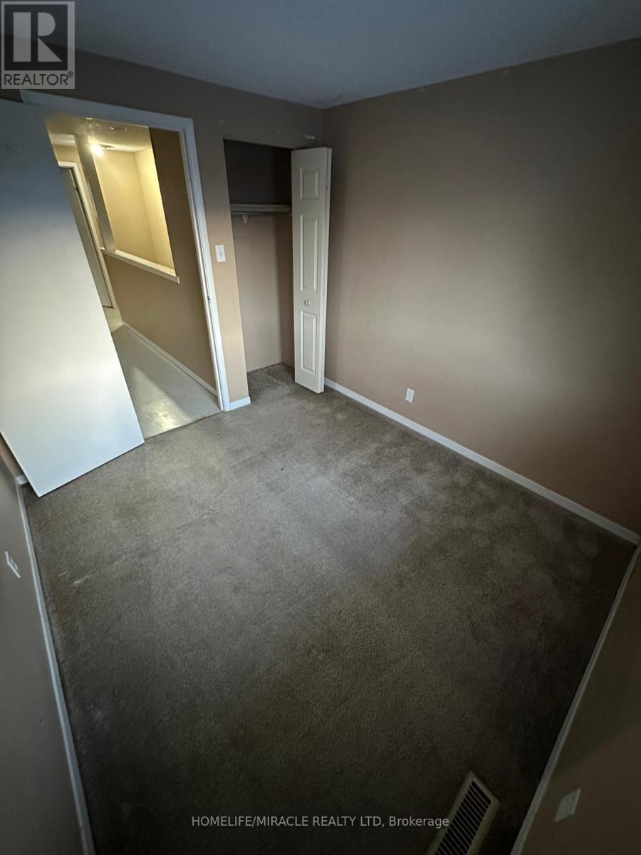 27 - 595 Third Street, London East, ON - Indoor Photo Showing Other Room