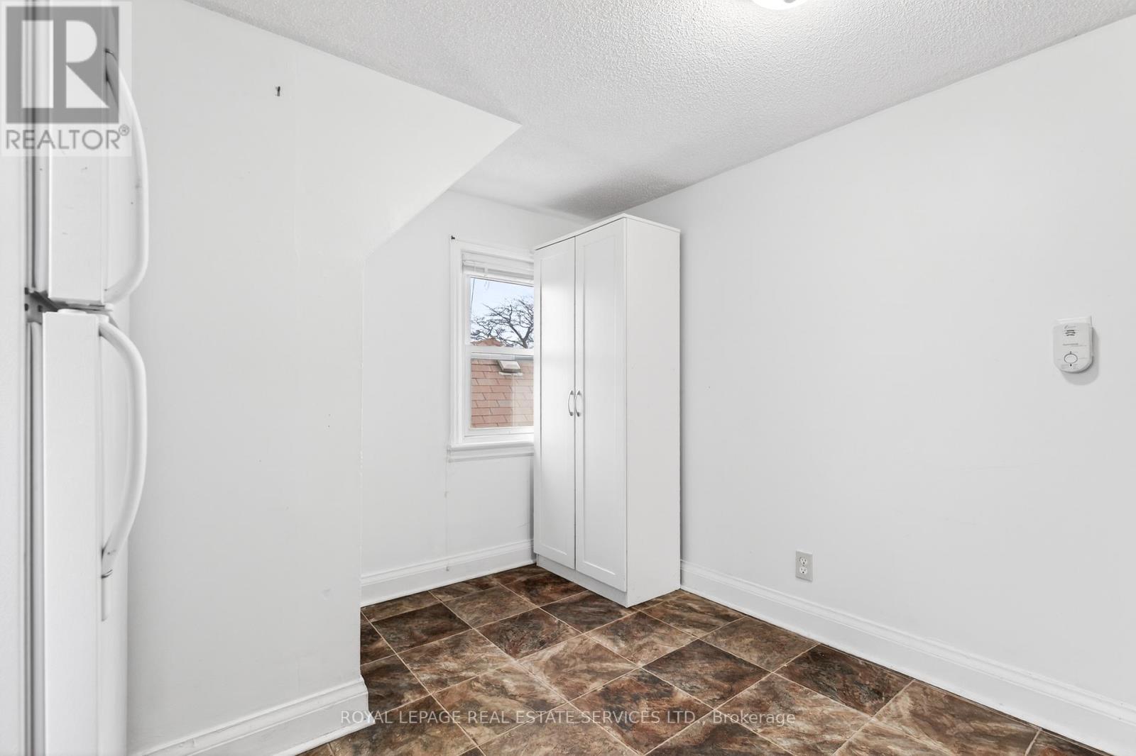 53 Kinsey Street, St. Catharines, ON - Indoor Photo Showing Other Room