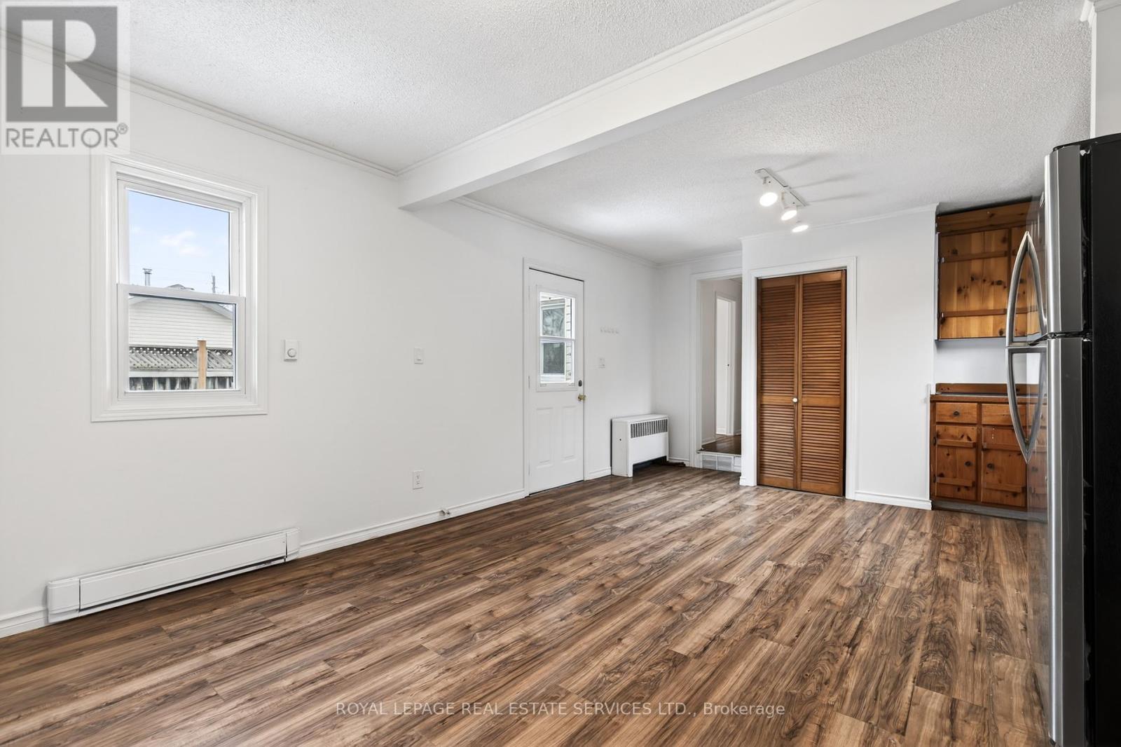 53 Kinsey Street, St. Catharines, ON - Indoor Photo Showing Other Room